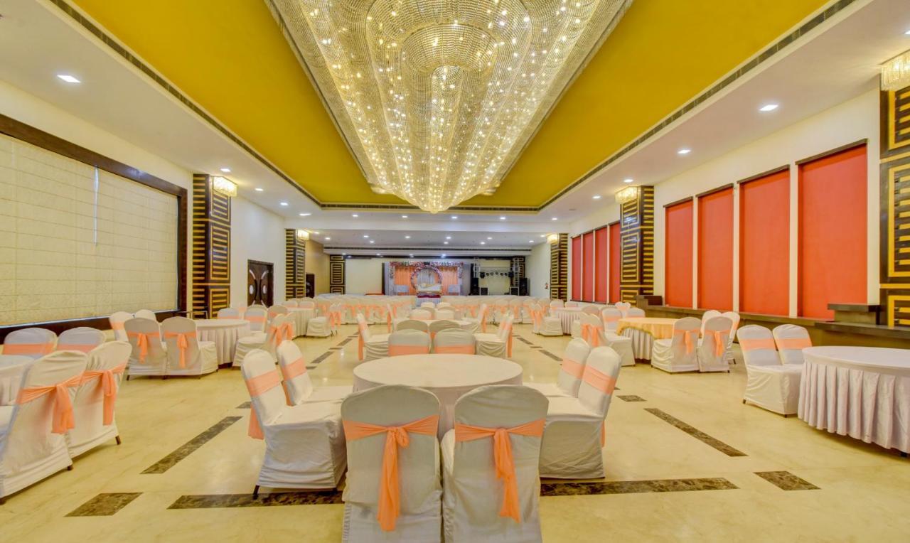 Treebo Elysee, Patel Nagar 德拉敦 外观 照片