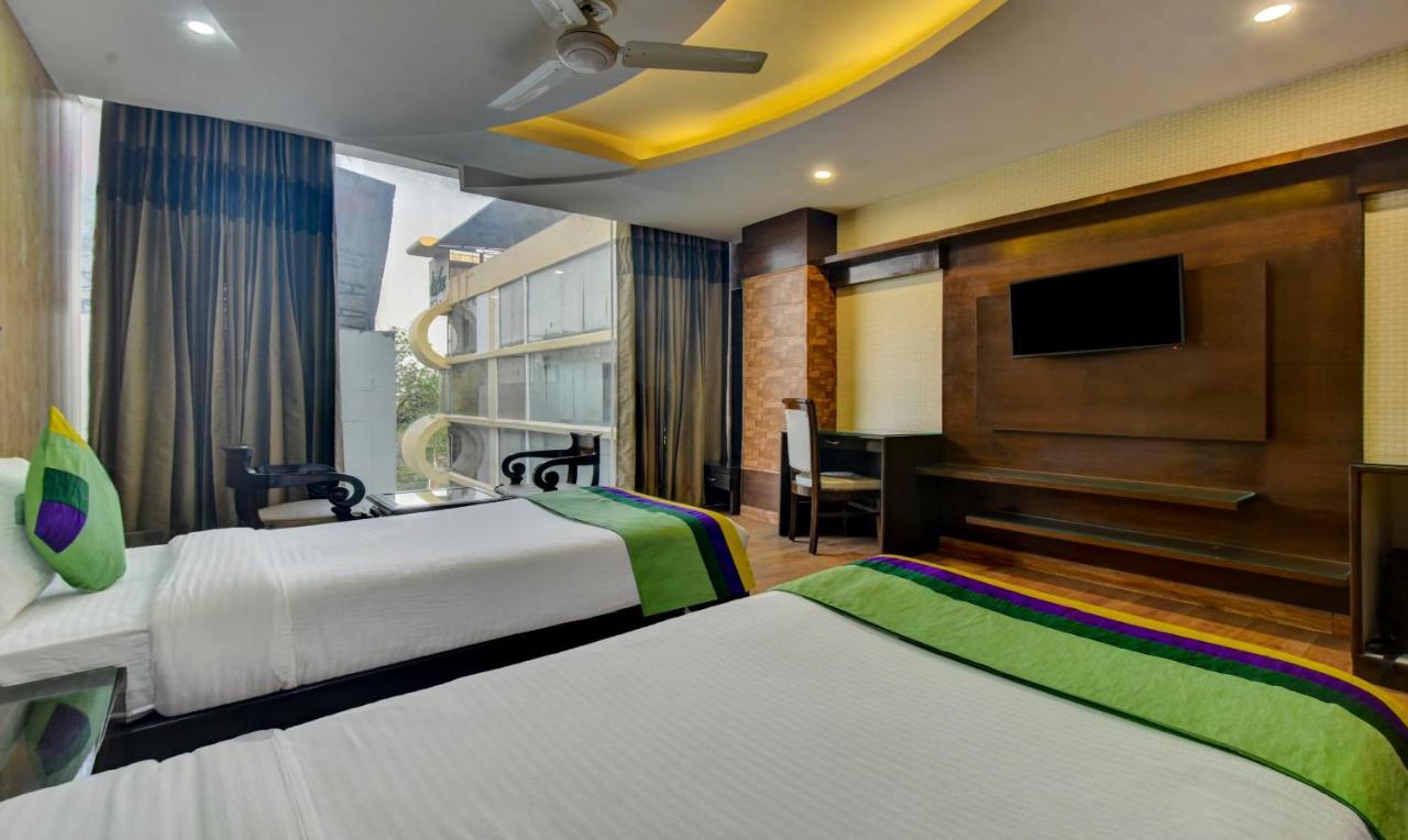 Treebo Elysee, Patel Nagar 德拉敦 外观 照片