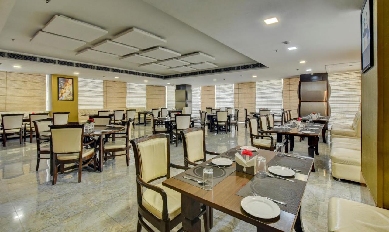 Treebo Elysee, Patel Nagar 德拉敦 外观 照片