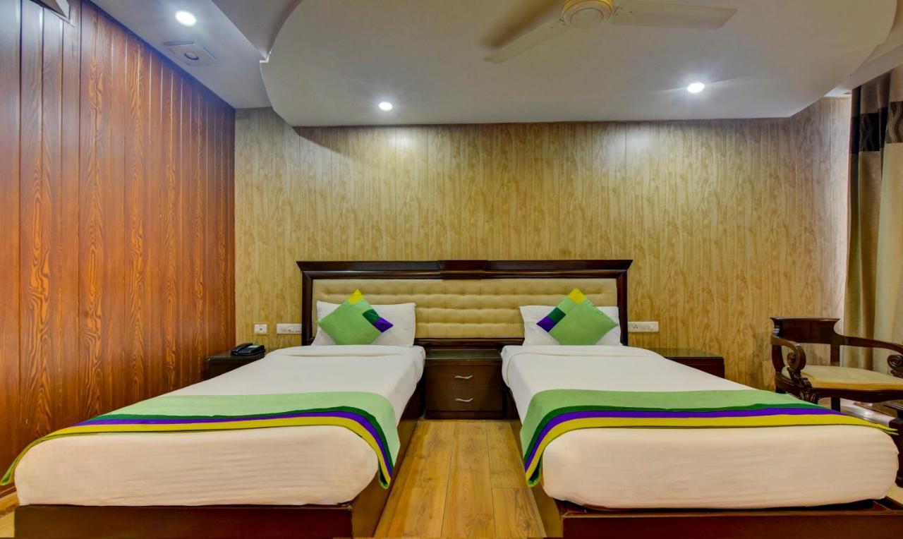 Treebo Elysee, Patel Nagar 德拉敦 外观 照片